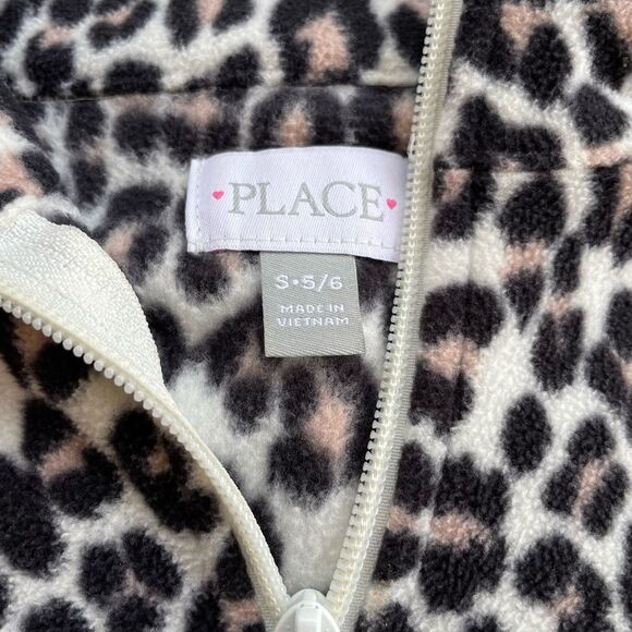 Children’s Place Leopard Fleece Sweatshirt Quarter Zip - Picture 3 of 3